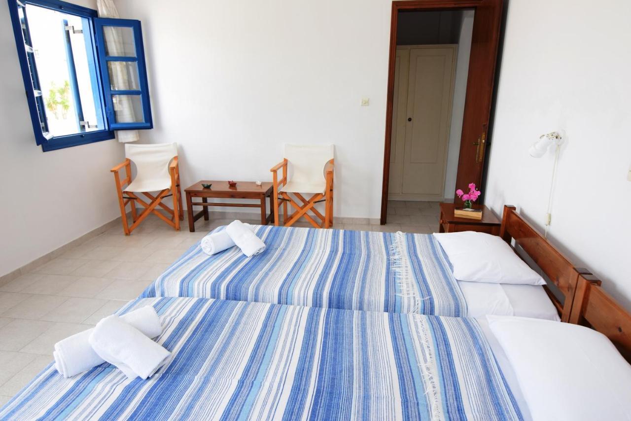 Thalassitis Coastal Apartments ペリヴォラス エクステリア 写真