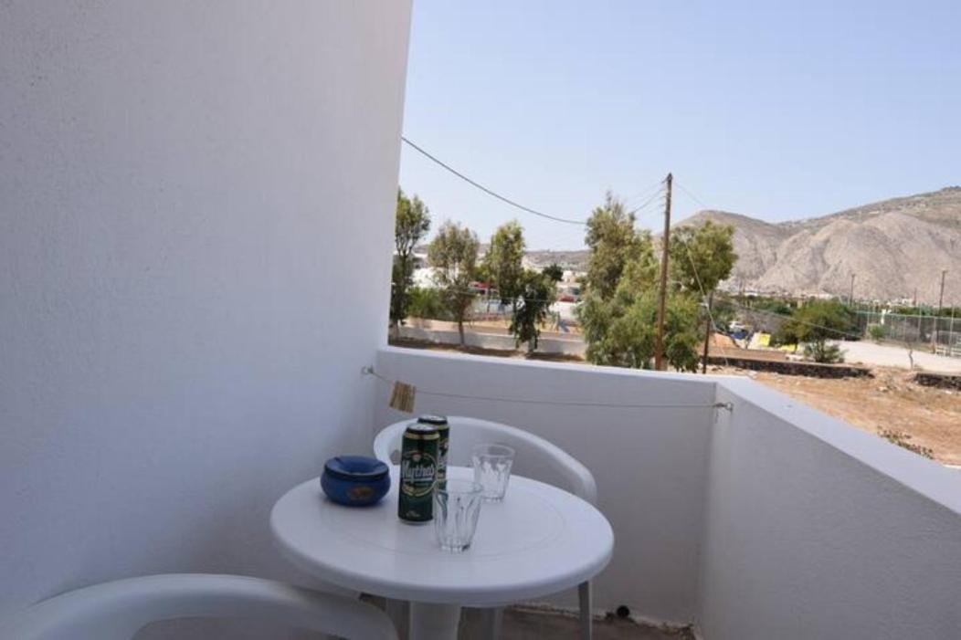Thalassitis Coastal Apartments ペリヴォラス エクステリア 写真