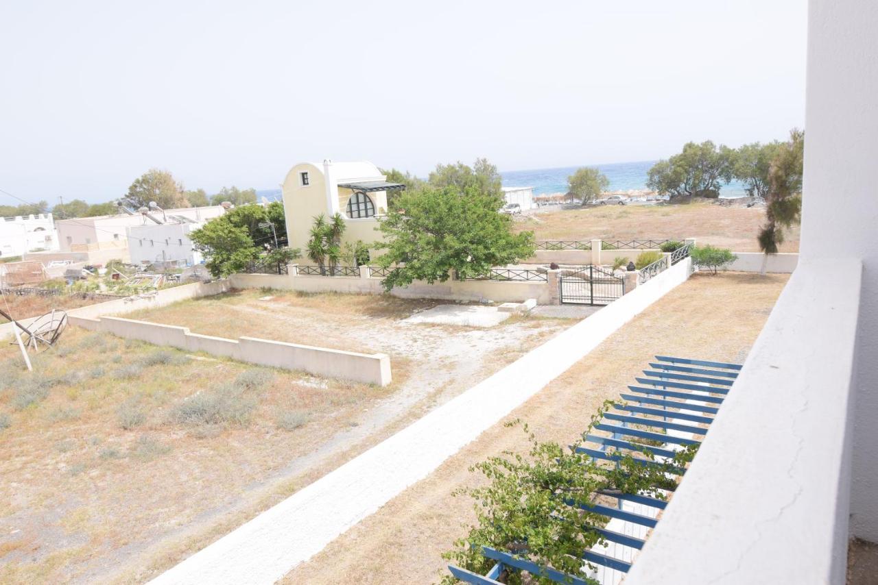 Thalassitis Coastal Apartments ペリヴォラス エクステリア 写真