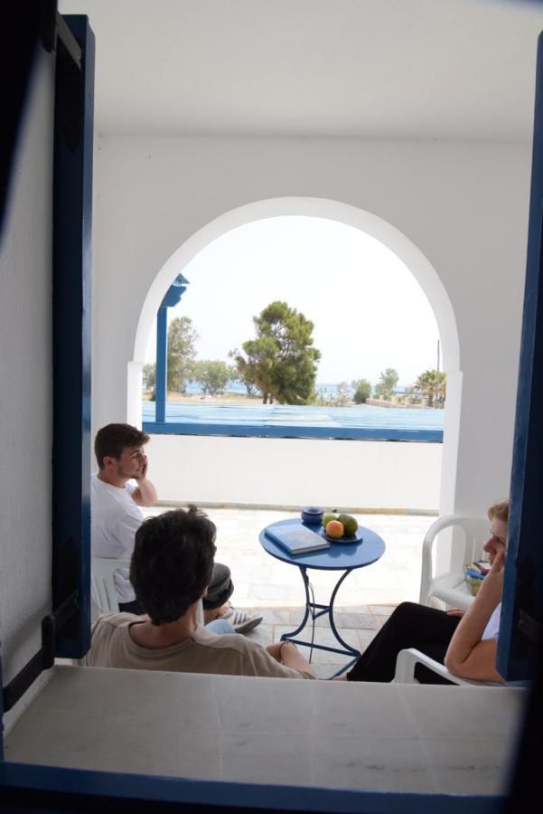 Thalassitis Coastal Apartments ペリヴォラス エクステリア 写真